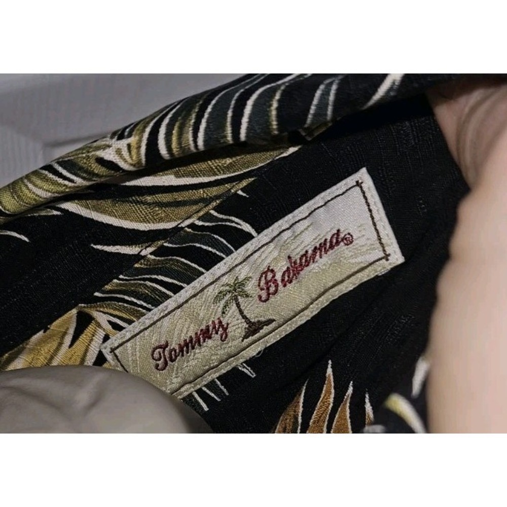 TOMMY BAHAMA Mens Tropical‎ Hawaiian Palms Button Down Silk Shirt Size L Resort - Picture 5 of 8